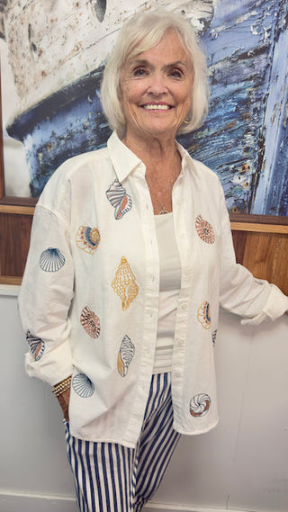Blue B coastal fashion at Savvie’s Blue Shell Boutique