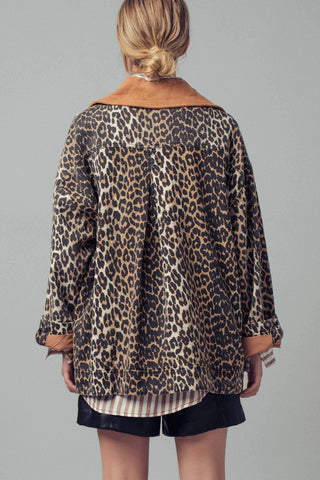Urban Daizy - Leopard Print Corduroy Collar Barn Jacket