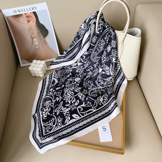 Lightweight Square Scarf