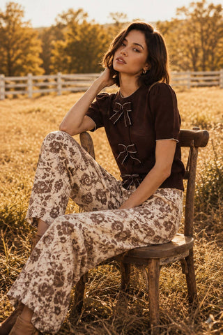 Vine & Love Floral Cropped High-Rise Stretch Jeans | VP83370