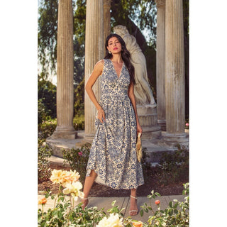 Blue Tile Print Sleeveless Maxi Dress with Scalloped Lace Trim Forum - Paisley V Neck Scalloped Lace Midi Dress (1)
