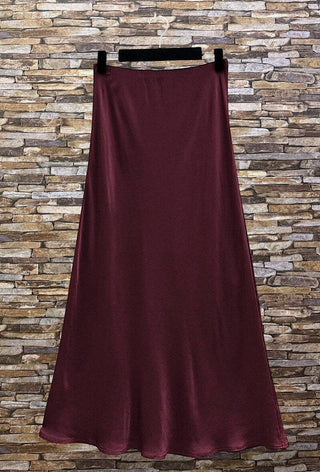 LOOWIE Plum Satin Midi Skirt – Made in Italy