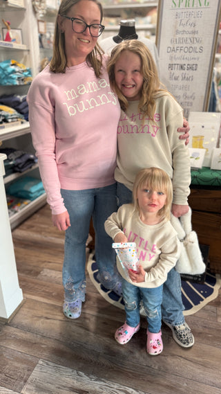 OAT COLLECTIVE - MAMA BUNNY Graphic Sweatshirt