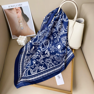Lightweight Square Scarf
