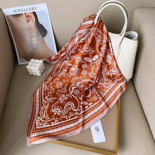 Lightweight Square Scarf