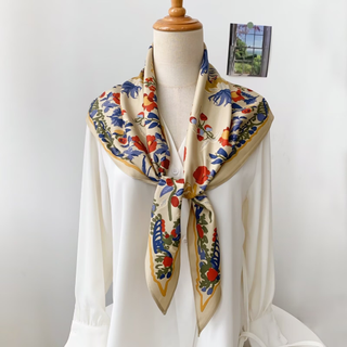 Bloom Triangle Lightweight Scarf