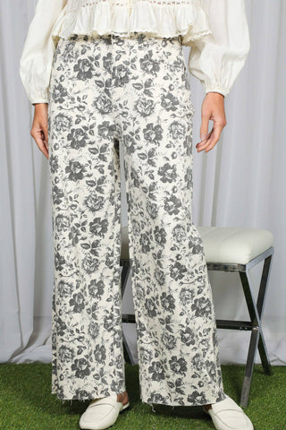 Vine & Love Floral Cropped High-Rise Stretch Jeans | VP83370