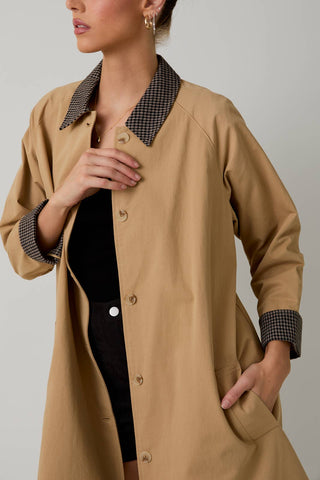 Tan & Black Contrast-Collar Trench Coat | Sunday Edition